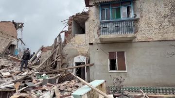 ������� ���� 12-������� ������, ��������� �� ����� ��� �� ��������������� ��� � ����������� �������