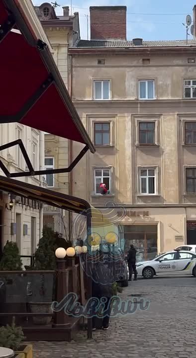 ����� � ����� �����������, ����������, � ������ � �������� ����� ���������������