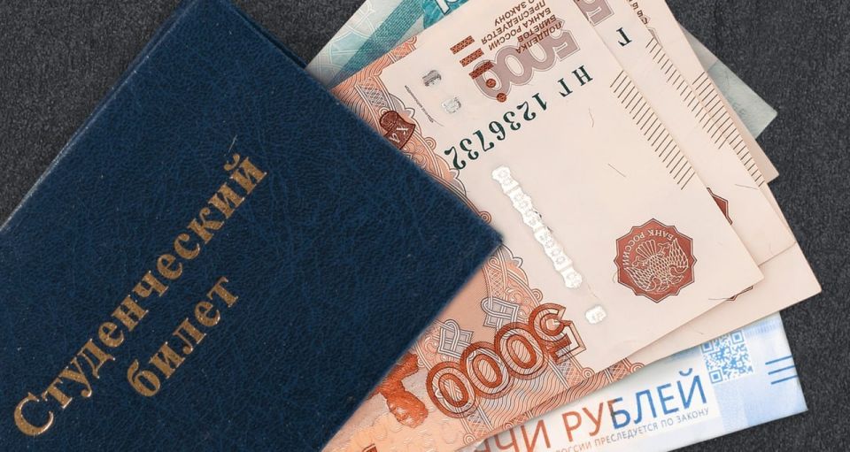 Отчисленная студентка будет обязана вернуть социальную выплату