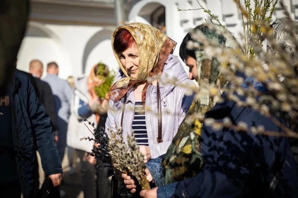 Мероприятия в храмах Запорожья в Вербное воскресенье прошли без происшествий