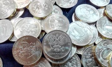 Жители юга России, Северного Кавказа и новых регионов смогут бесплатно обменять мелочь на купюры или зачислить сумму на счёт