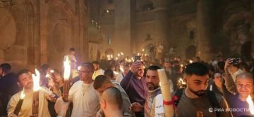 Благодатный огонь из Иерусалима прибыл в Запорожскую область