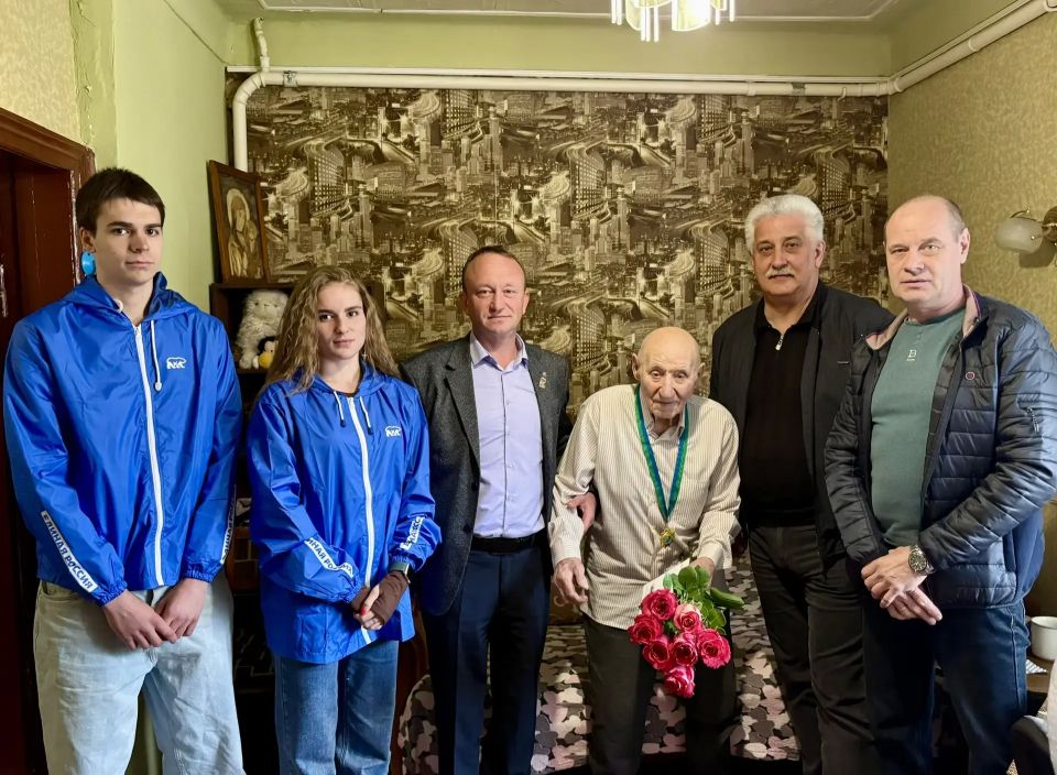 � ��������� �������� ������� ������������� ����� ����� ������� ���������� �� 100-������ �������