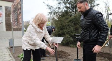 В Мелитополе появилась «Театральная аллея»