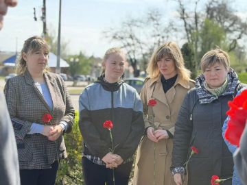 ���������� ���������� ������ �������� � ��������� ���������� ������ � ����������-������������� ������ �� ������������� ��� ������� ������ ������, �������� ����� � ���������