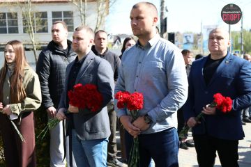 ������ ������� ���� �� ��������� � ������ ����������� ����� ��������������� � ������������� ��������