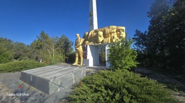 ��������� ���� �������� � ������������ �������� ���������� ������� ������ �� ���������� ���������, �������� ������ � ���� ������� ������������� ����� "����� �� ����� � �� ��� �� ������"