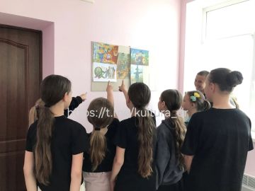 Сегодня в Балковском СДК библиотекарь Щербань Н. В. провела мероприятие "Волшебник страны Оз", посвящённое дню рождения Л. Ф. Баумана