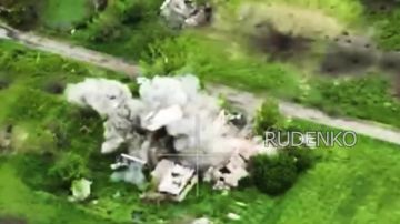 Расчёты «Мста-Б» группировки войск «Восток» уничтожили пункты управления беспилотниками ВСУ в Днепропетровской области