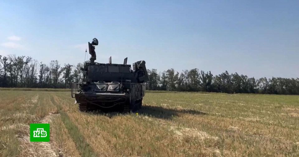 «Восемь БПЛА шли роем»: в зоне СВО российские бойцы отразили атаку дронов ВСУ