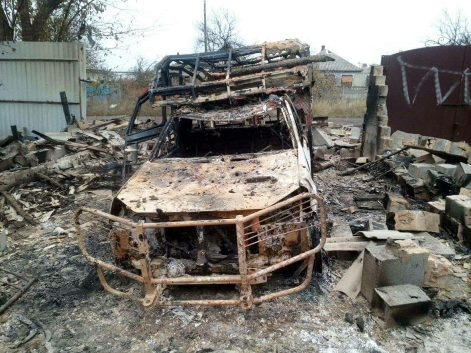 Уничтоженный санитарный автомобиль Богдан-2251 ВСУ где-то на фронте