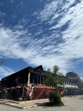 ВСУ ударили по вещевому магазину в Каменке-Днепровской