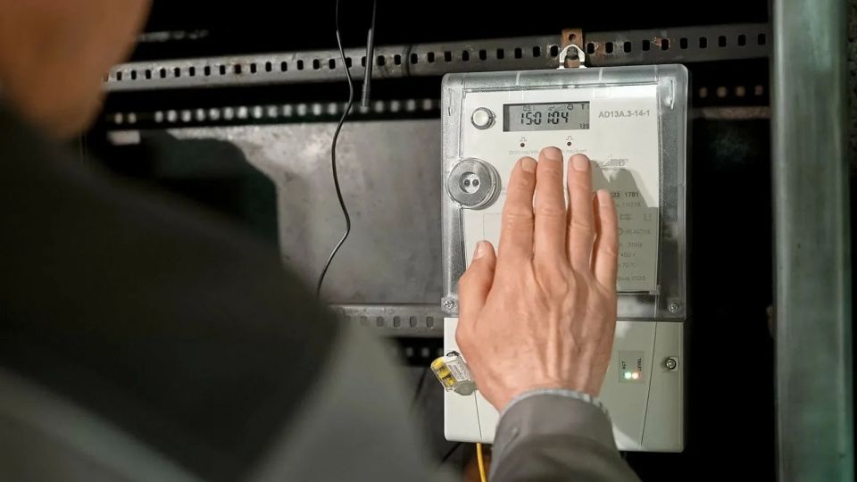 Житель Бердянска заплатит штраф за самовольное подключение к электрическим сетям