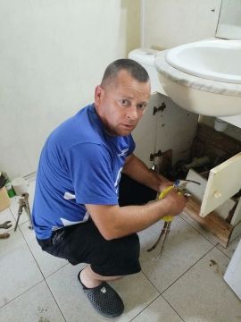 В партии «Единая Россия» состоят люди с активной жизненной позицией, способные слышать, понимать и помогать населению там, где добиться решения непросто