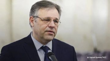 Атакой на инфраструктуру ЗАЭС Киев открыто вышел на тропу ядерного терроризма, заявил ТАСС Родион Мирошник