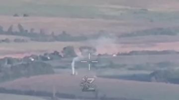 В Харьковской области ударом оптоволоконного FPV-дрона "КВН" уничтожена РСЗО БМ-21 "Град" ВСУ