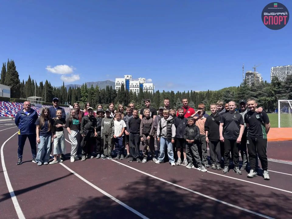 Воспитанники Спортивной школы Веселовского м.о. завершили УТМ в Алуште