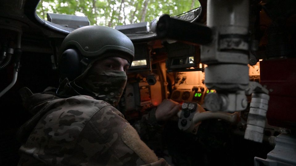 "Наиболее тревожная ситуация для ВСУ": полковник запаса о прорыве российских войск у Любицкого