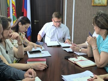 Александр Трудоношин: Провел традиционное оперативное совещание, посвященное актуальным вопросам жизнеобеспечения и развития территории