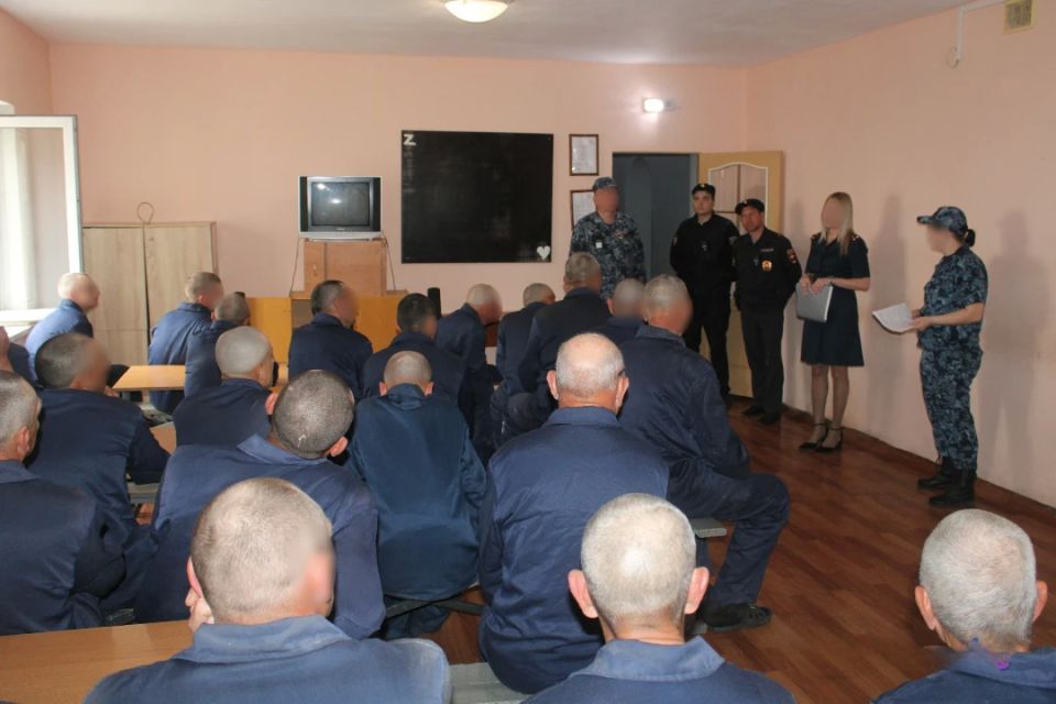 Для осужденных ИК-2 провели занятие по правовой грамотности