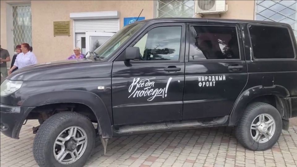 Обществу инвалидов Запорожской области передали внедорожник