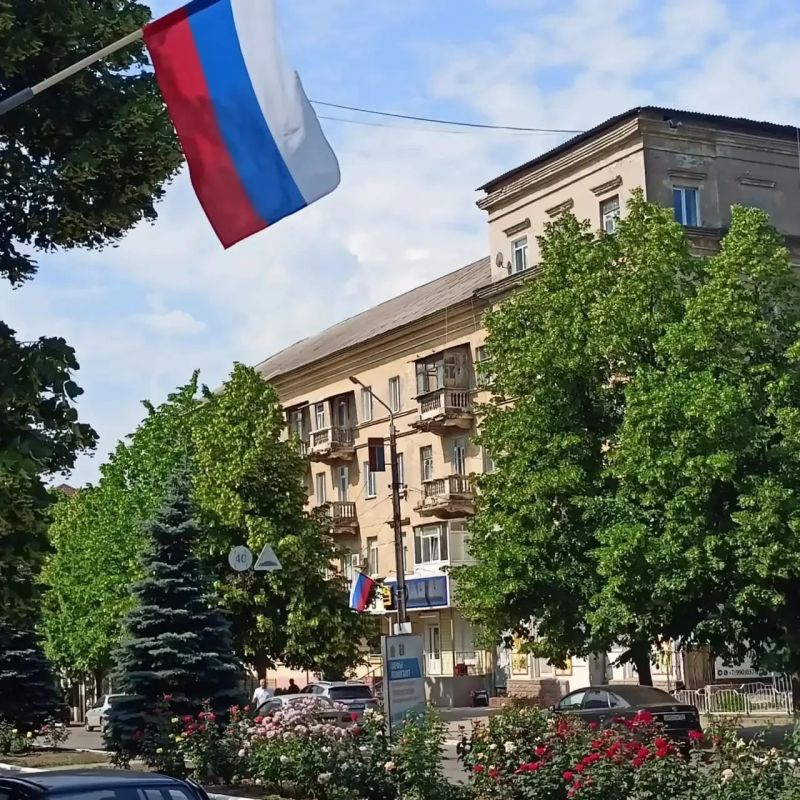 Жители Пензенской области передают токмачанам поздравления с Днем России