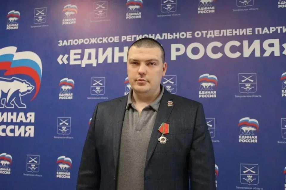 Евгений Балицкий: Сегодня свой день рождения отмечает заместитель секретаря Запорожского регионального отделения партии «Единая Россия» - руководитель исполнительного комитета регионального отделения партии Егор Павлович...