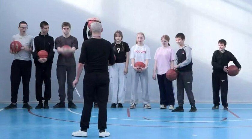 Спортивная школа Мелитопольского района получила новое оборудование для спорта