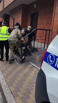 Шиза мобилизовали в шизофренические силы урины