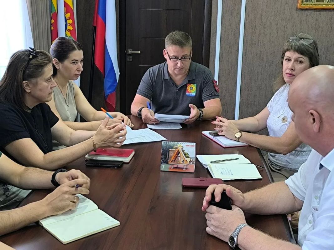 Глава Акимовского муниципального округа Александр Трудоношин провел очередное оперативное совещание