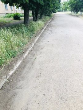 В посёлке Фруктовое продолжаются мероприятия по благоустройству территории