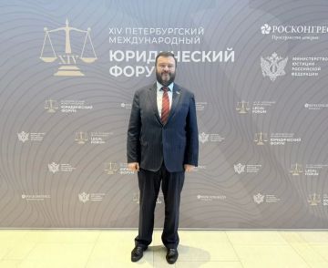 Дмитрий Ворона: ПМЮФ-2026 в этом году уже в первый день бьет рекорды по насыщенности дискуссий, график невероятно плотный, так что я успел посетить несколько сессий, и везде ключевой лейтмотив один – право должно успевать за...