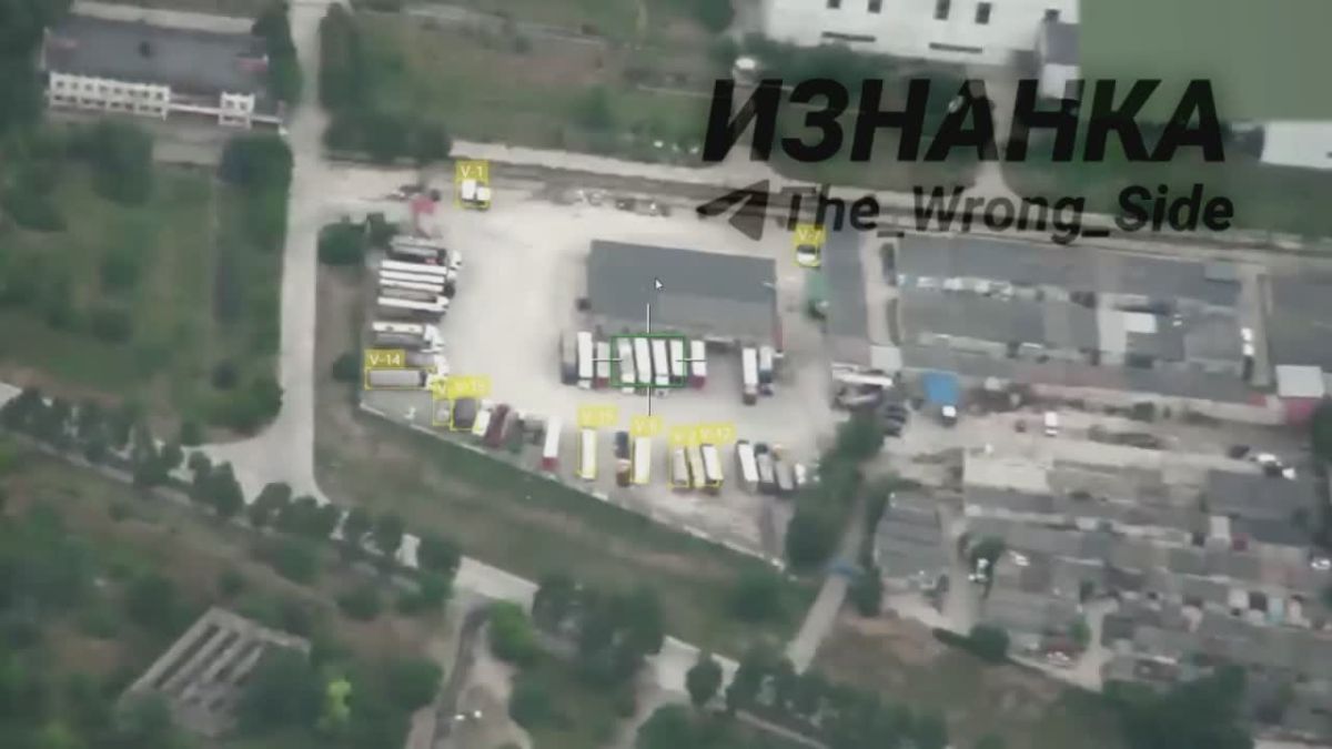 Объективный контроль вчерашнего удара телеуправляемыми "Геранями" по грузовой автомобильной технике в Хортицком районе Запорожья