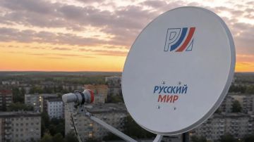 Григорий Прохватилов: Друзья, сейчас в Запорожской области можно бесплатно обменять запрещенную спутниковую антенну на комплект «Русский Мир»