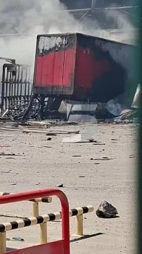 Кадры последствий удара БпЛА по логистическому терминалу в г. Запорожье сегодня днем