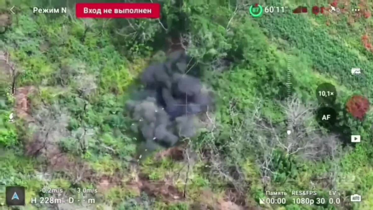 Операторы БпЛА 1461 мотострелкового полка 36 армии группировки войск «Восток» вскрыли передвижение живой силы противника и ликвидировали ее. Запорожское направление