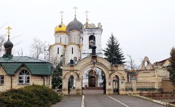 Анна Хорошун: ПОДДЕРЖИМ СВЯТУЮ ОБИТЕЛЬ ПОД УГЛЕДАРОМ ВМЕСТЕ