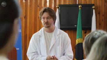 Единая Россия и общество «Знание» продолжают просветительскую работу в Запорожской области