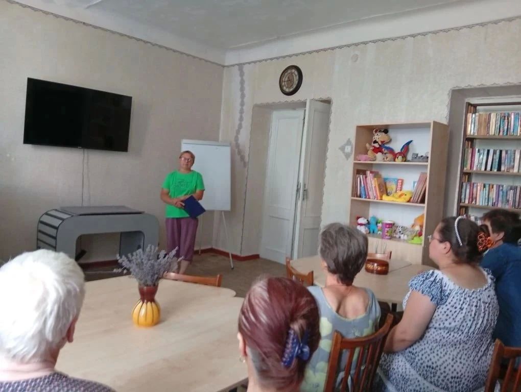 В библиотеке Андреевки поговорили о трагических судьбах кумиров
