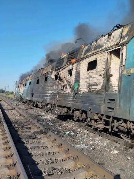 Очередные последствия ударов по подвижному составу противника