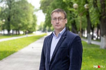 Сегодня День рождения у Главы Акимовского муниципального округа