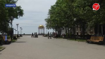 � ������ ���������� ������� ��������� �������� ������������� � ��� ������ ����� ���������� � �������� ��������, �������� ������� � ����������� ���������