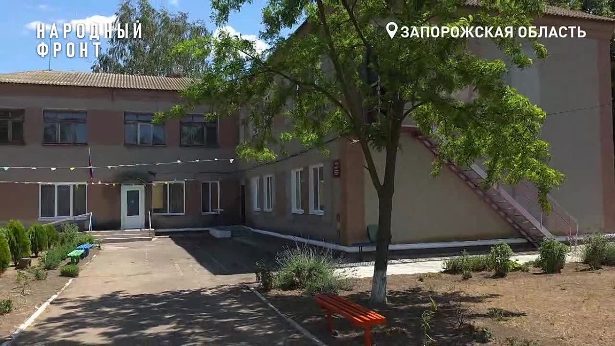 "Летние Деды Морозы" продолжают дарить радость детям Запорожской области!
