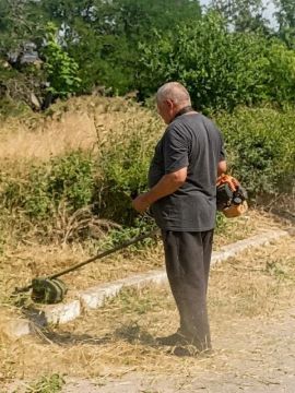 Забота о благоустройстве в Новониколаевке