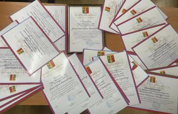 Всех медицинских сотрудников, кто помогал пострадавшим при обстреле на городском рынке, представили к награждению благодарностями и Почетными грамотами Главы