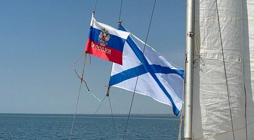Путин поздравил россиян с Днем Военно-морского флота