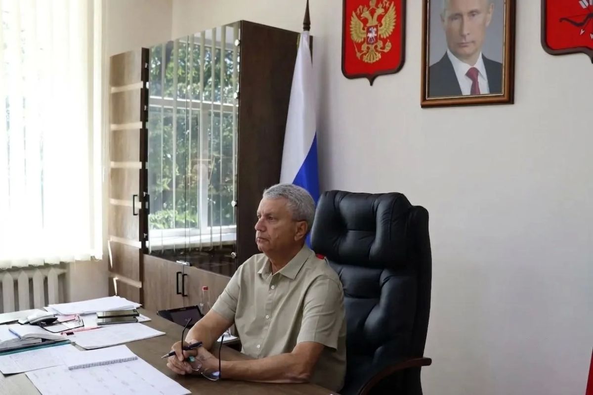 Виктор Емельяненко: Вместе с депутатами Законодательного Собрания Запорожской области принял участие в итоговом пленарном заседании Государственной думы Российской Федерации VIII созыва в режиме ВКС