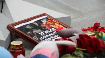 В Мелитополе молодежь почтила память детей — жертв агрессии киевского режима