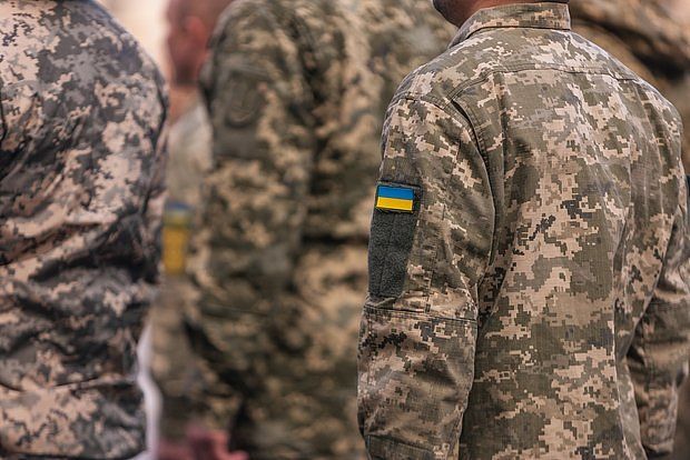 ВСУ из-за больших потерь перебрасывают резервы из Запорожской области в Харьковскую