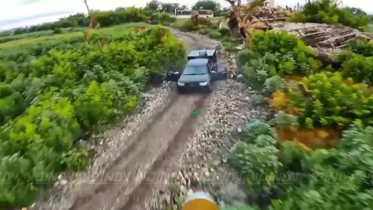 Гвардейцы 14 отдельной бригады спецназа группировки войск "Восток" пресекли ротацию и уничтожили технику ВСУ на Запорожском направлении